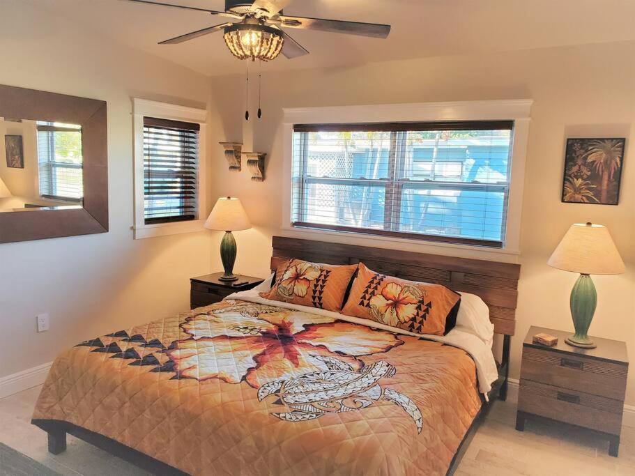 Bali Bungalow - Downtown Cocoa Beach Ngoại thất bức ảnh