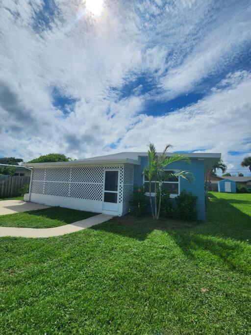 Bali Bungalow - Downtown Cocoa Beach Ngoại thất bức ảnh